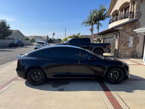 Used 2021 Tesla Model 3 Long Range image 8