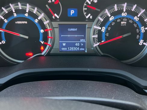 Used 2016 Toyota 4Runner TRD Pro image 12