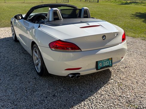 Used 2016 BMW Z4 sDrive28i image 9