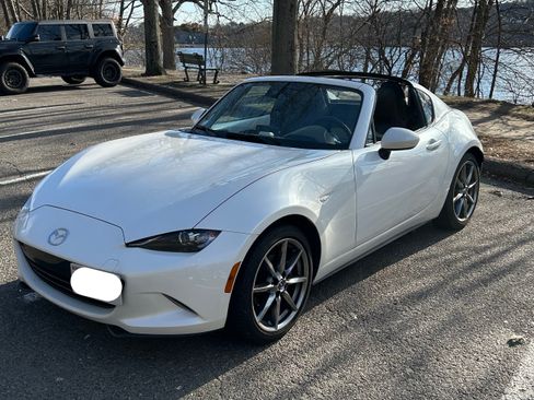Used 2023 MAZDA MX-5 Miata Grand Touring image 1