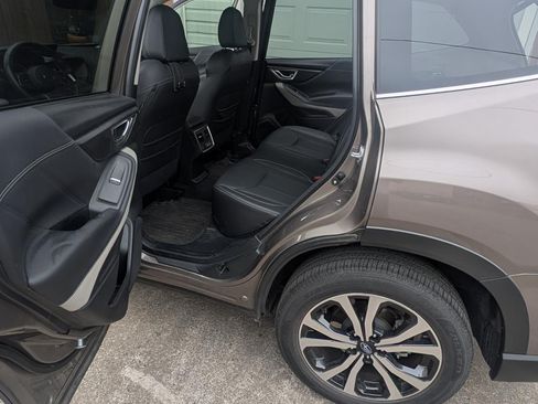 Used 2024 Subaru Forester Limited AWD/4WD image 20