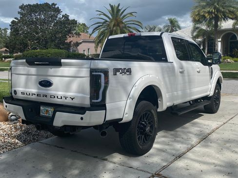 Used 2019 Ford F250 Lariat w/ Lariat Ultimate Package image 5