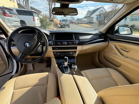 Used 2014 BMW 528i xDrive Sedan image 12