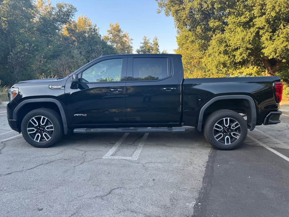 Used 2019 GMC Sierra 1500 AT4 w/ AT4 Premium Package AWD/4WD image 17