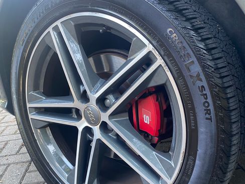 Used 2018 Audi SQ5 Prestige AWD/4WD image 11