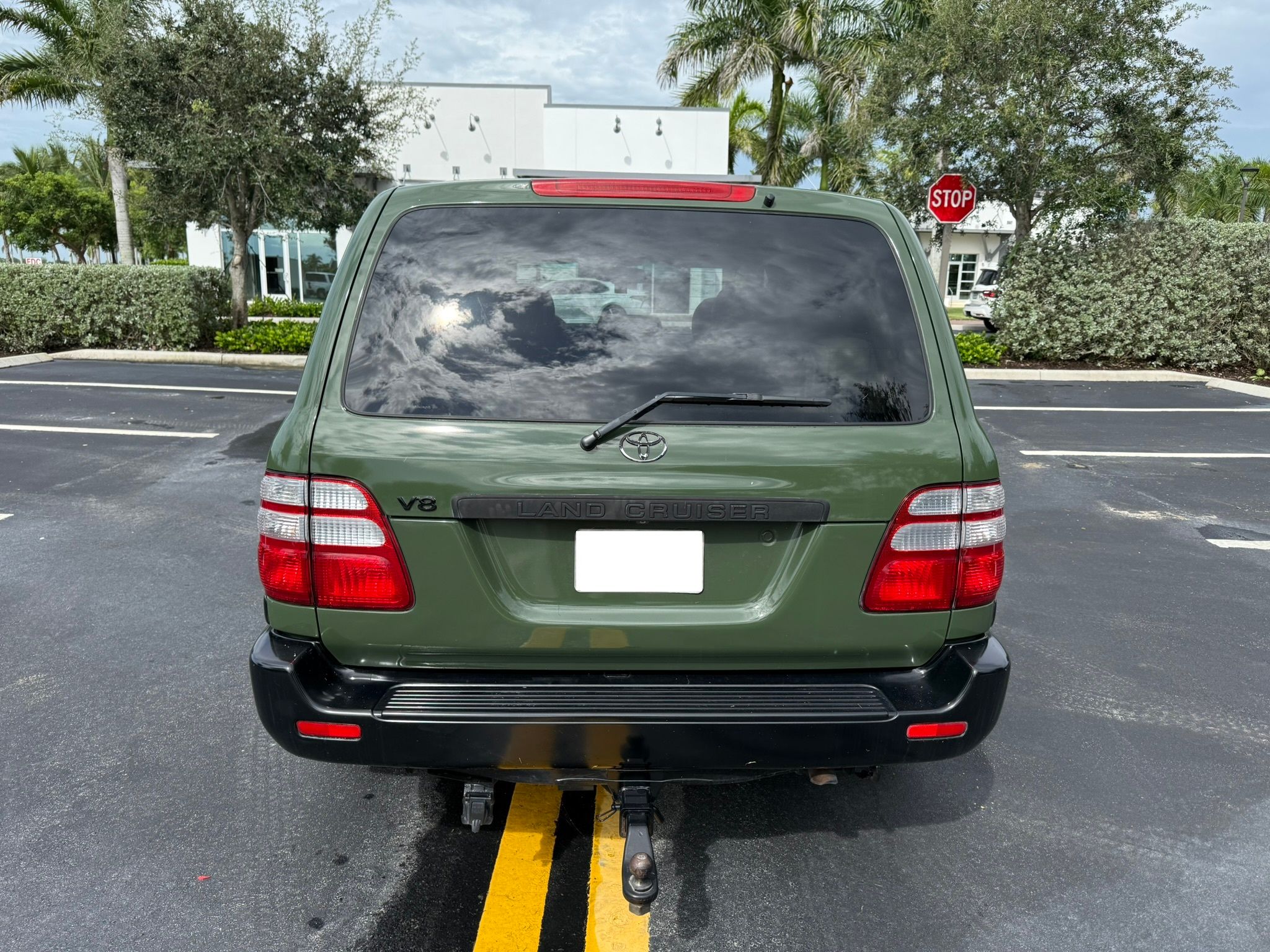 Used 2004 Toyota Land Cruiser AWD/4WD image 8