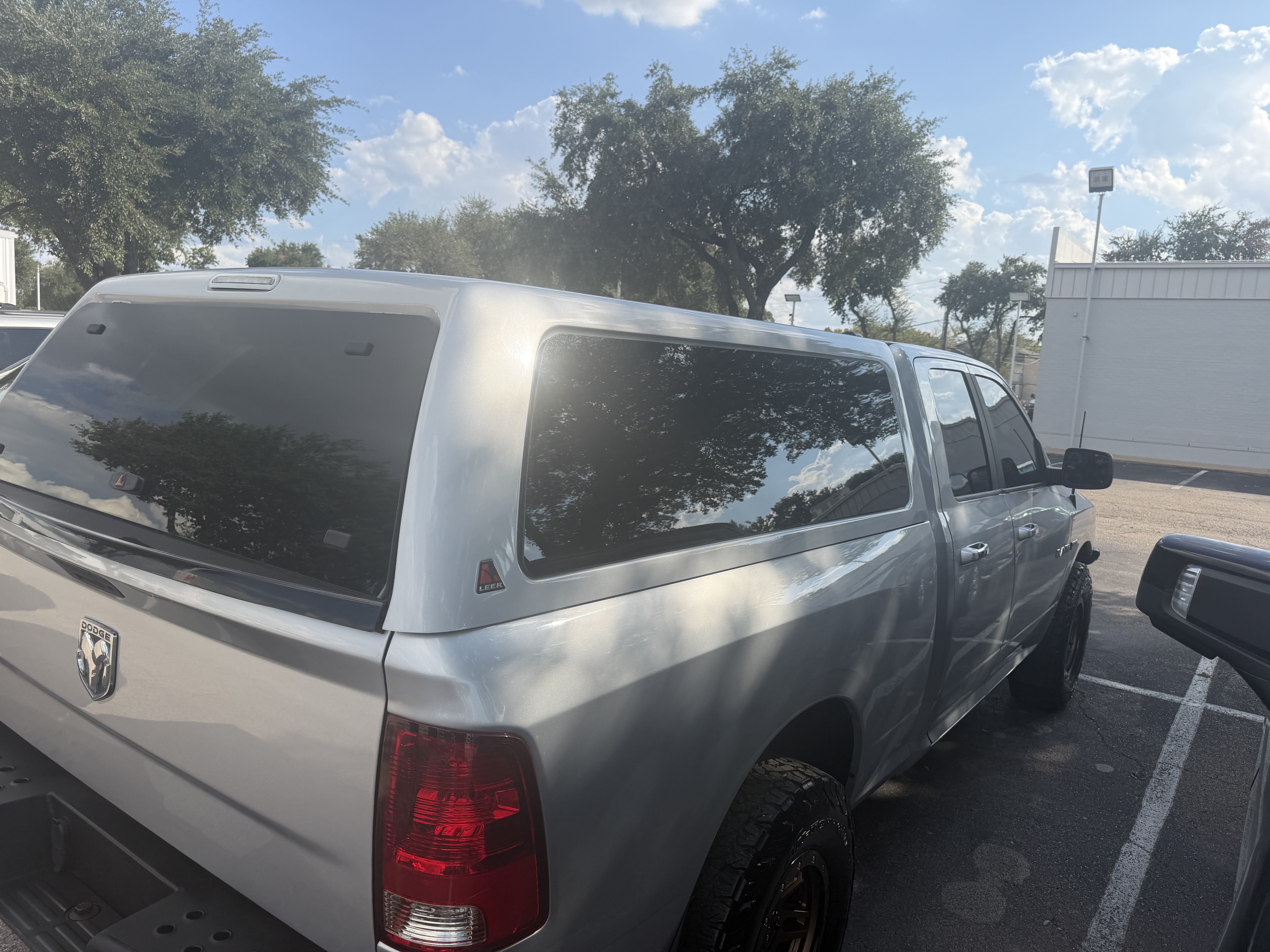 Used 2009 Dodge Ram 1500 Truck SLT RWD image 4