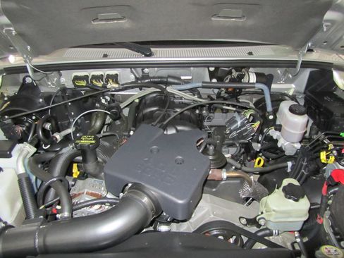 Used 2010 Ford Ranger XLT image 23