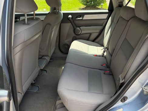 Used 2011 Honda CR-V LX image 17