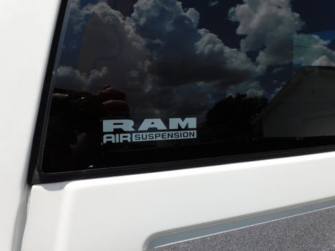 Used 2021 RAM 3500 Laramie image 10