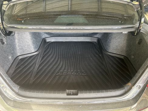 Used 2021 Honda Accord LX image 13