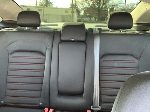 Used 2016 Ford Fusion SE image 5