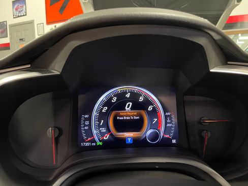 Used 2017 Chevrolet Corvette Stingray Coupe RWD image 18