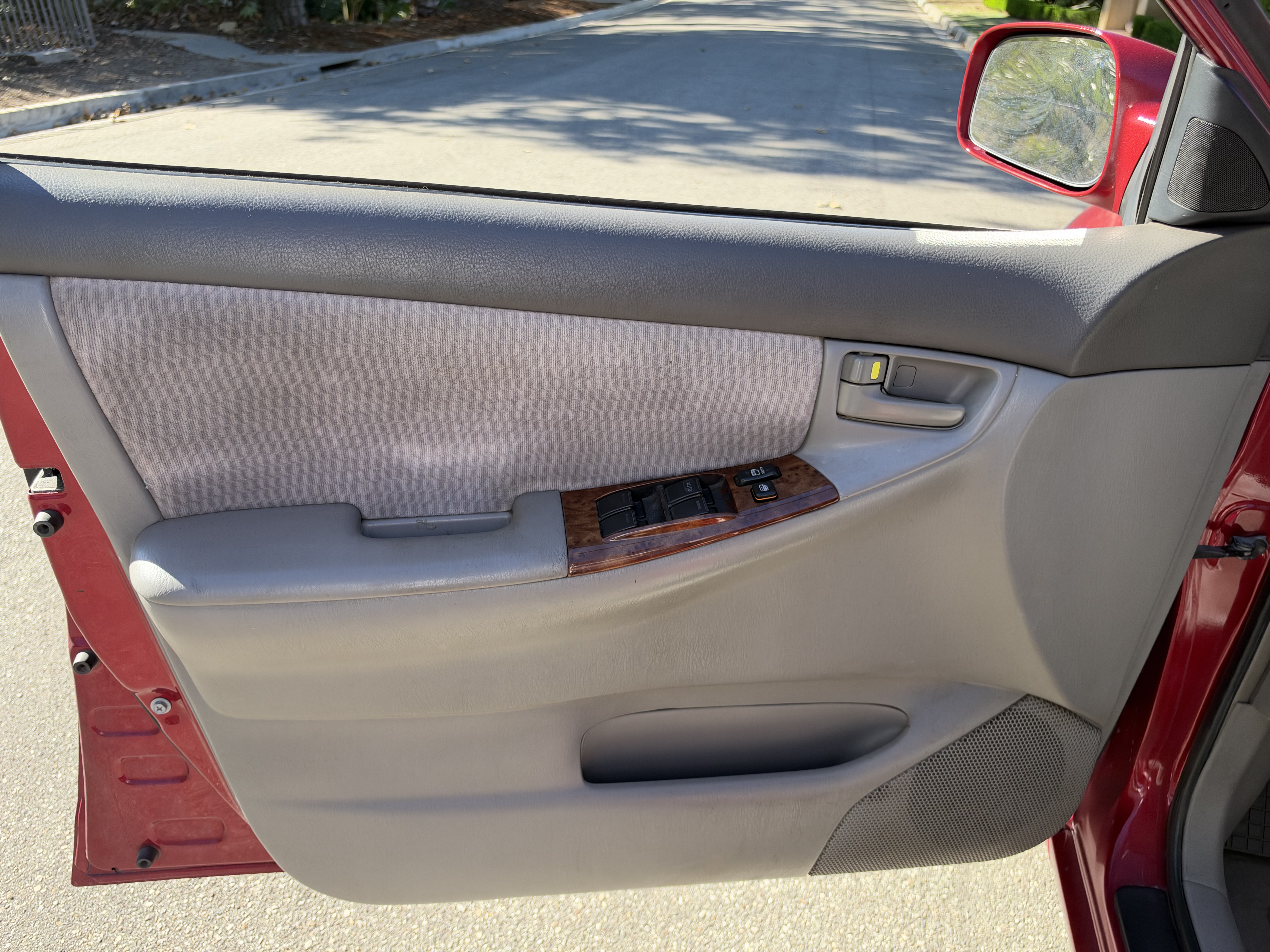 Used 2006 Toyota Corolla LE FWD image 21