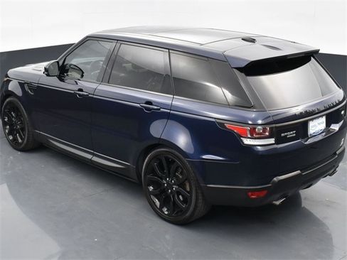 Used 2014 Land Rover Range Rover Sport HSE image 10