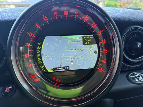 Used 2015 MINI Cooper S FWD image 11