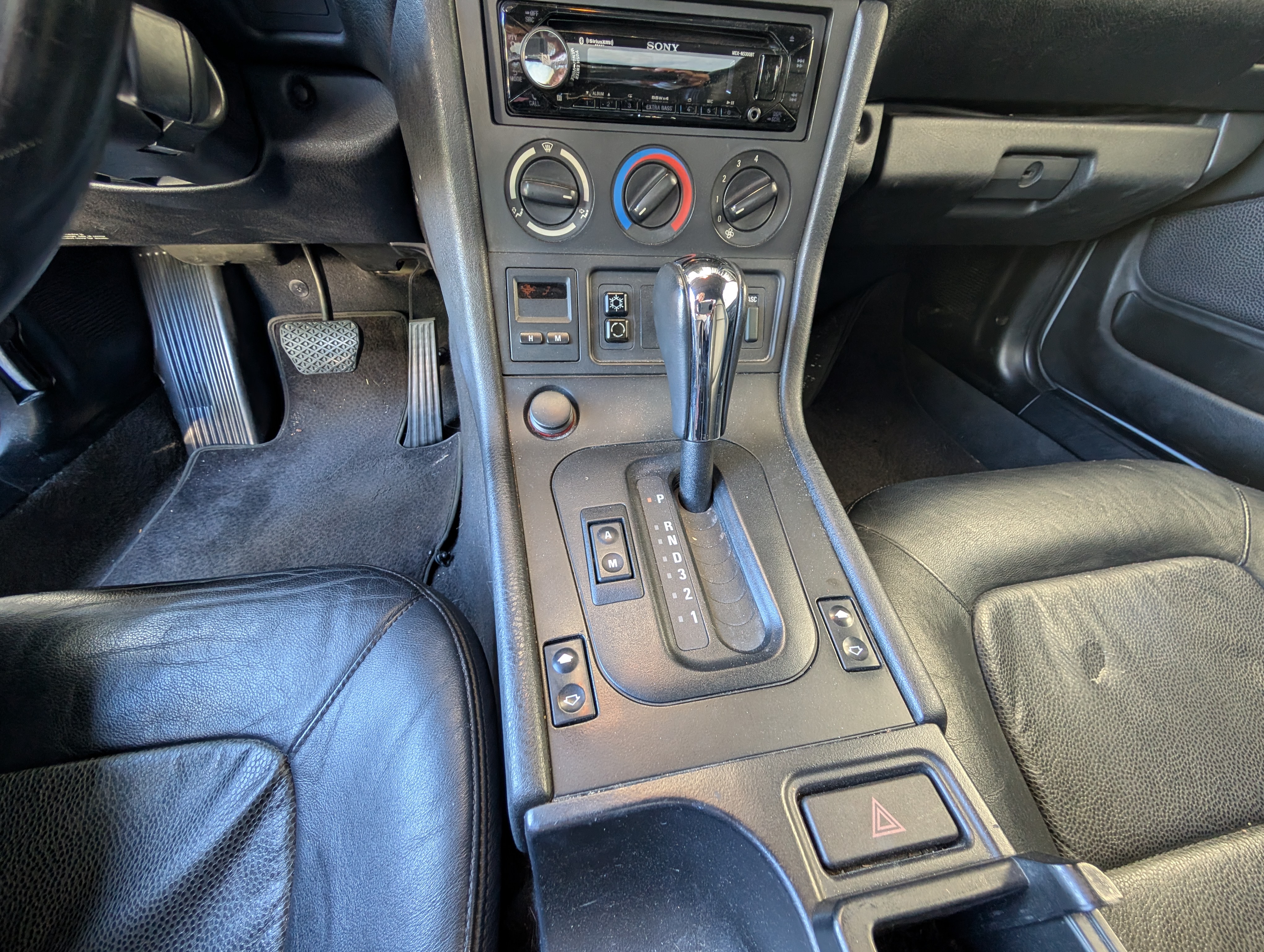 Used 1997 BMW Z3 1.9 RWD image 10