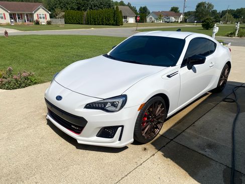 Used 2020 Subaru BRZ tS image 9