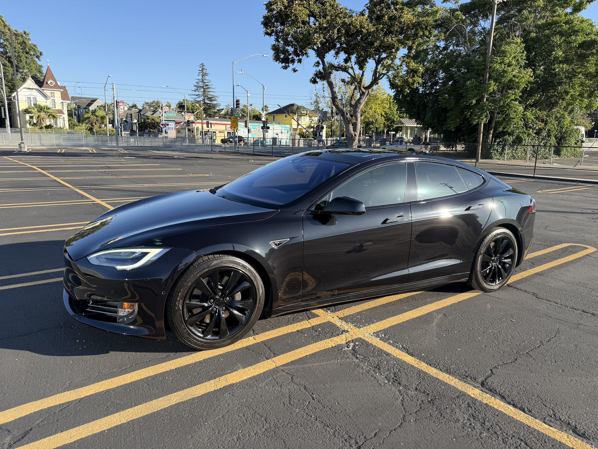 Used 2016 Tesla Model S 90D AWD/4WD image 2