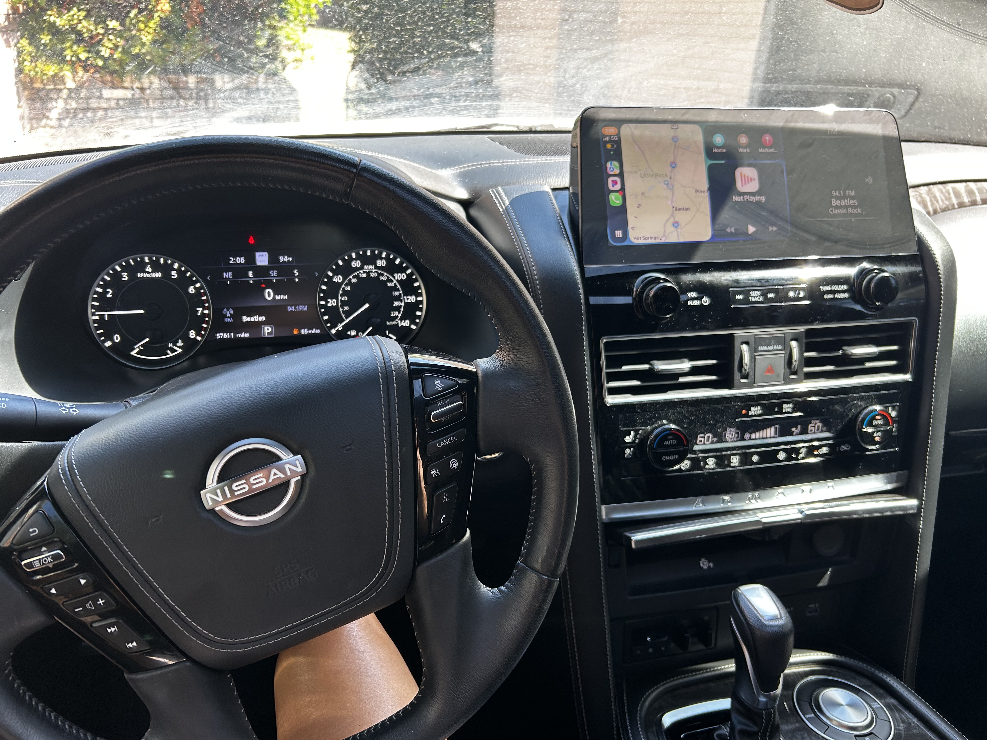 Used 2023 Nissan Armada Platinum w/ Captain's Chairs Package RWD image 13