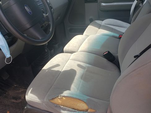 Used 2007 Ford F150 STX image 10