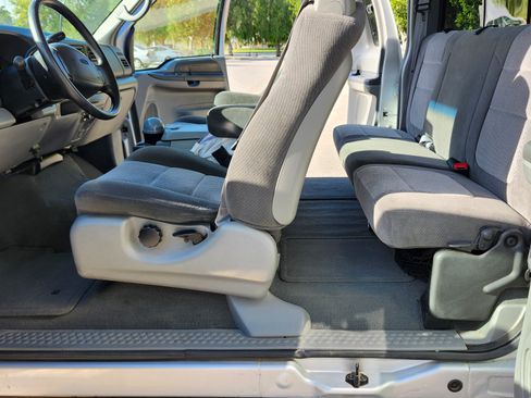 Used 2002 Ford F250 Long Bed image 14