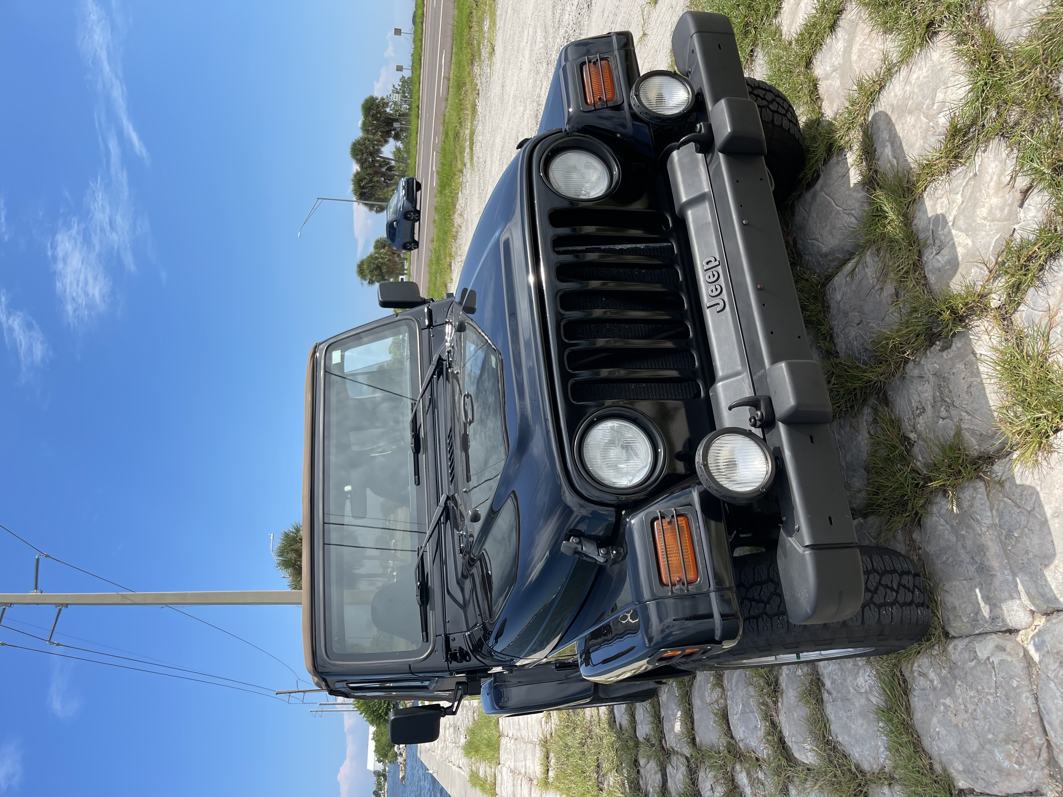Used 1999 Jeep Wrangler Sahara AWD/4WD image 10