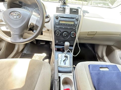 Used 2010 Toyota Corolla LE w/ LE EVP Pkg #1 FWD image 14