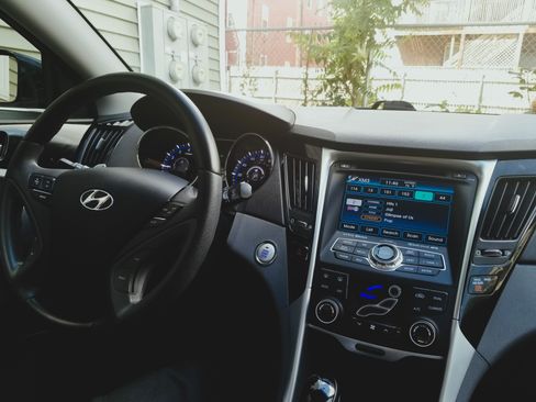 Used 2013 Hyundai Sonata Limited w/ Premium Pkg image 1