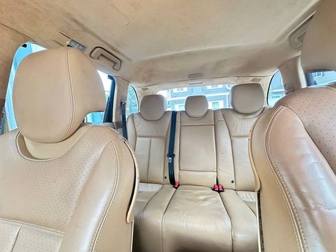 Used 2005 Porsche Cayenne Turbo image 11