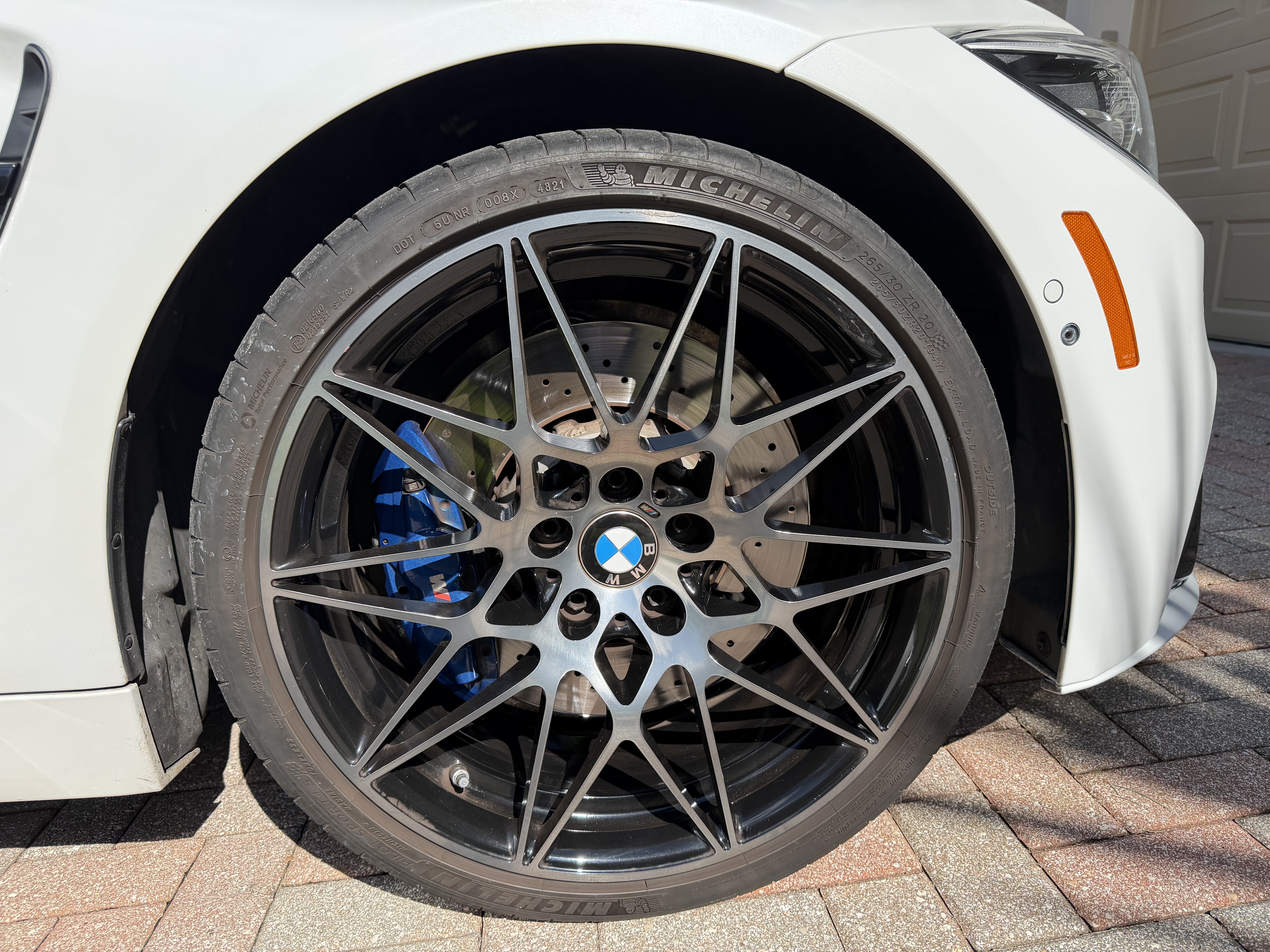Used 2018 BMW M4 Coupe RWD image 27