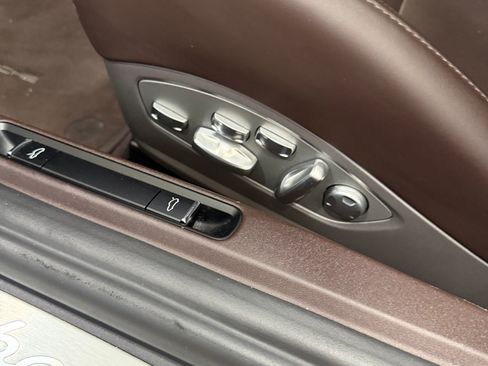 Used 2014 Porsche 911 Turbo S AWD/4WD image 16