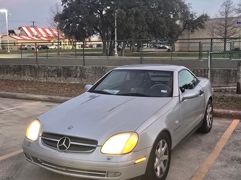 Used 1998 Mercedes-Benz SLK 230 image 1