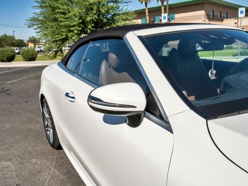 Used 2019 Mercedes-Benz E 450 Cabriolet image 15