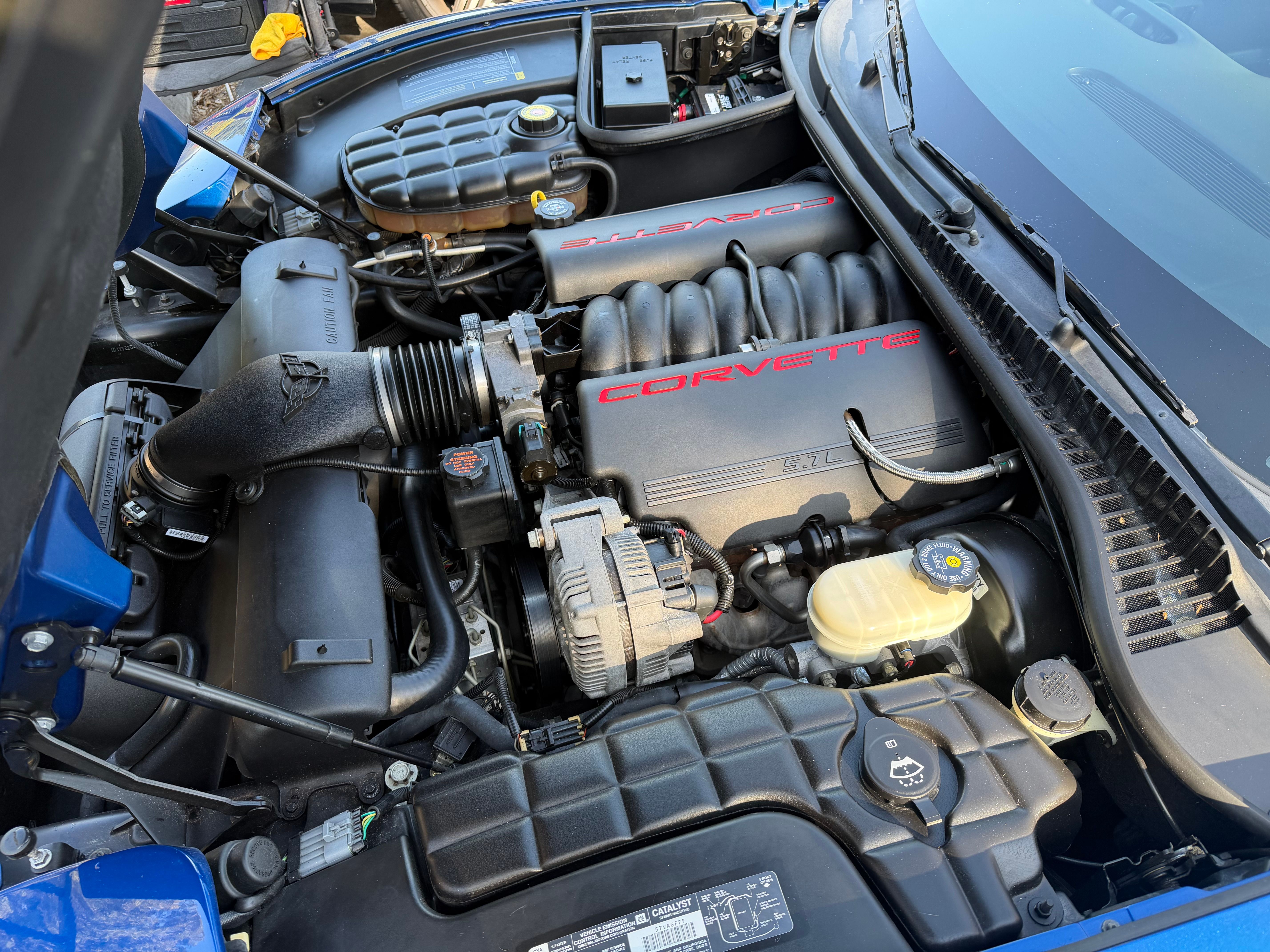 Used 2002 Chevrolet Corvette Coupe w/ Preferred Equipment Group2 RWD image 18