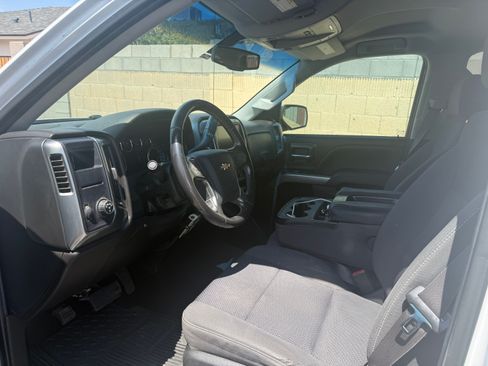 Used 2017 Chevrolet Silverado 1500 LT w/ All Star Edition RWD image 9