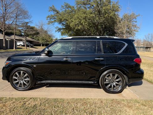 Used 2017 INFINITI QX80 Signature Edition image 1