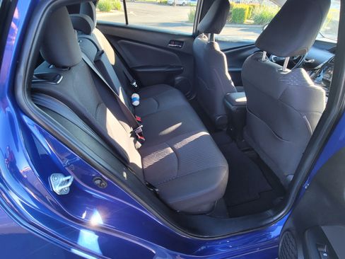 Used 2017 Toyota Prius Three Touring image 13