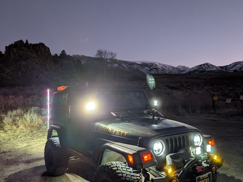 Used 2000 Jeep Wrangler Sport image 1