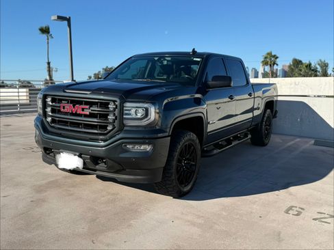 Used 2018 GMC Sierra 1500 SLT image 1