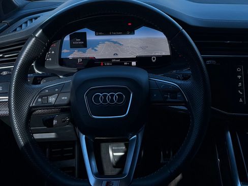 Used 2020 Audi SQ7 Prestige w/ Prestige Package AWD/4WD image 8