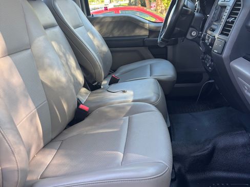 Used 2022 Ford F250 XL w/ STX Appearance Package AWD/4WD image 11