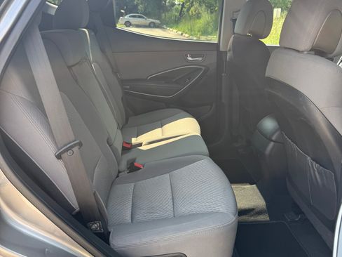 Used 2017 Hyundai Santa Fe Sport AWD/4WD image 10