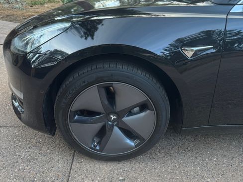 Used 2019 Tesla Model 3 Standard Range Plus image 21