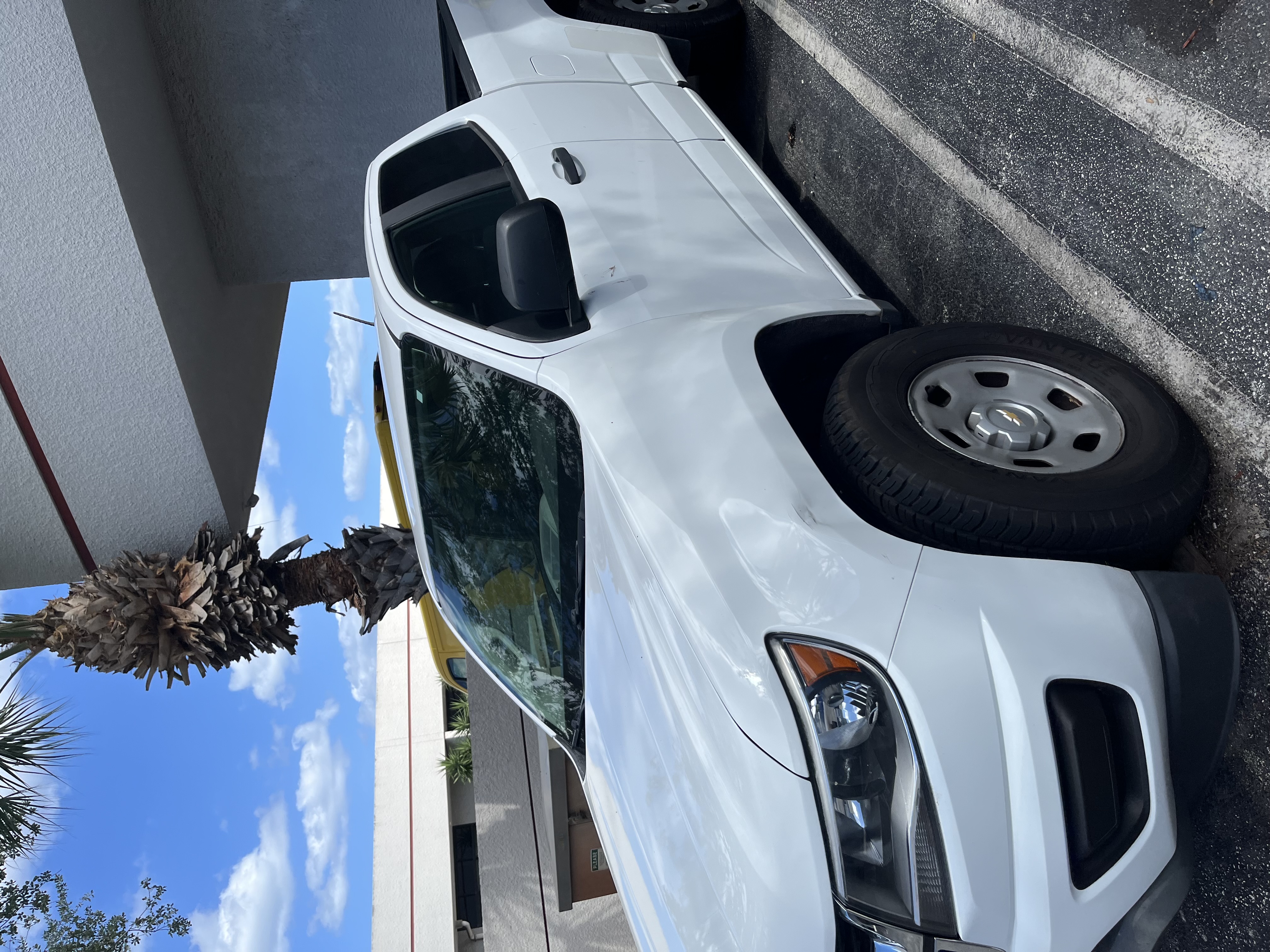 Used 2017 Chevrolet Colorado W/T RWD image 8
