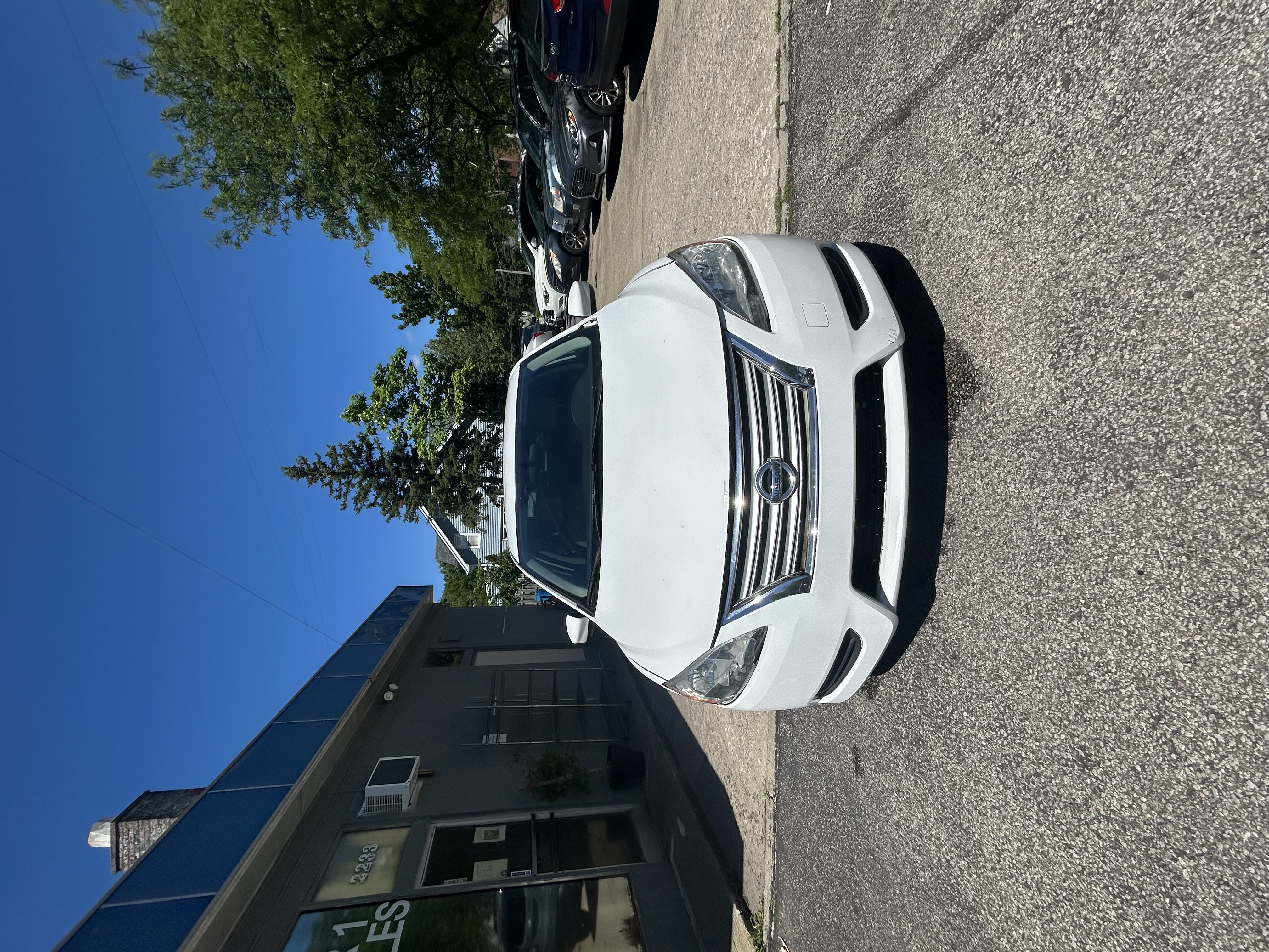 Used 2015 Nissan Sentra S FWD image 1
