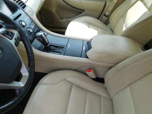 Used 2014 Ford Taurus SEL w/ Equipment Group 201A image 13