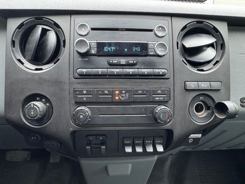 Used 2016 Ford F350 XL w/ Power Equipment Group image 13