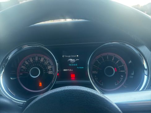 Used 2013 Ford Mustang GT Premium w/ Electronics Pkg image 2