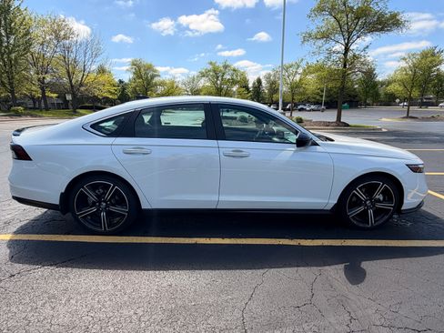 Used 2024 Honda Accord Sport image 5